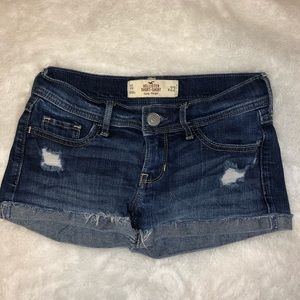 Hollister Jean shorts!